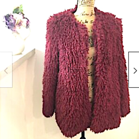 Fashion Nova Jackets & Blazers - Fashion Nova Women's Shaggy Coat Fuzzy Burgundy XS